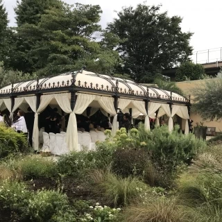 ガーデン挙式会場。