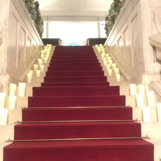 入場の階段
