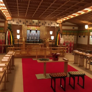 結婚の誓約書は紙ではなく木でできている