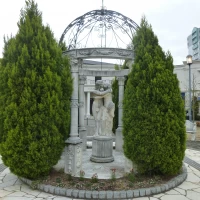 入口のオブジェ