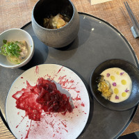 目でも楽しめるお食事でした