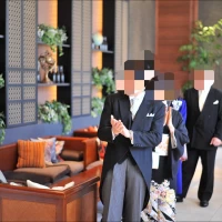 プレパーティー会場続き。
挙式までゲストはここで過ごします