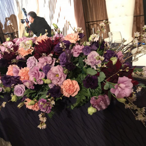 メインテーブルの装花|488729さんのホテル ナゴヤキャッスル　ル ノーブルサロン シャンボールの写真(565608)