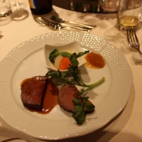 メイン・牛フィレ肉のロースト　マデラソース