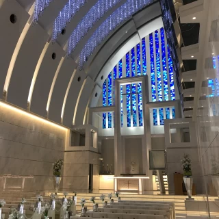 天井が高く、キレイな会場でした。