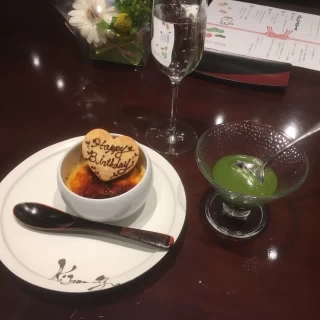 試食のデザート