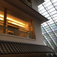 披露宴会場は屋内に立っているお屋敷の中にあります