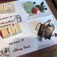 ウェディングケーキ