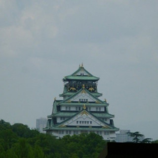 会場内から見える大阪城