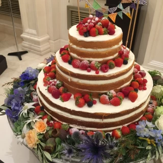 ウェディングケーキ