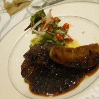 1番上のランクにしました。国産牛ヒレ肉のロッシー二