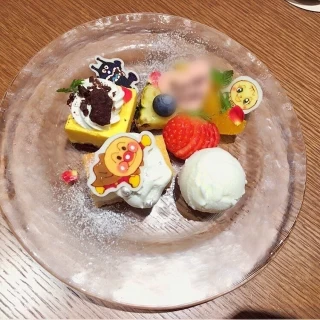 子供用に別でプレートをプレゼントしてくださいました