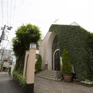 緑のあるチャペル