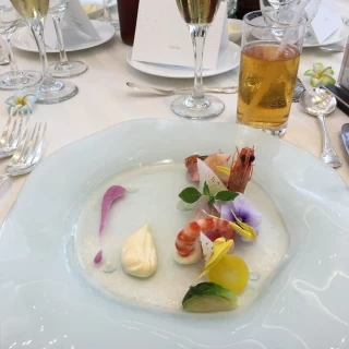 食用の花が素敵