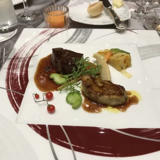 お肉料理