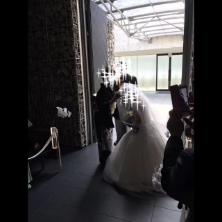 新婦のベールダウン