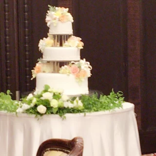 ウェディングケーキ