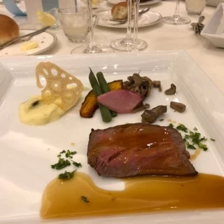 お肉料理