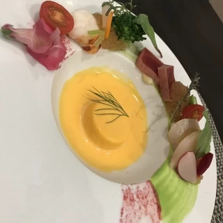 お料理を試食させていただきました！味は少し濃い目な印象。