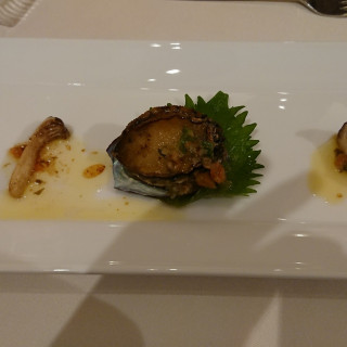 温前菜のあわびです