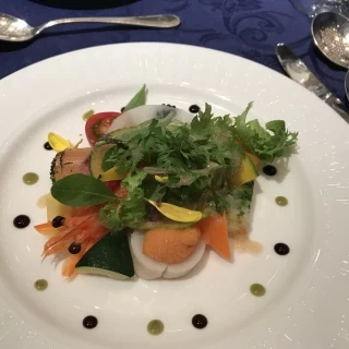 前菜はボリュームがありました