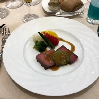お肉料理