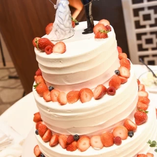 シンプルにいちごのケーキを。
トッパーは選べました。