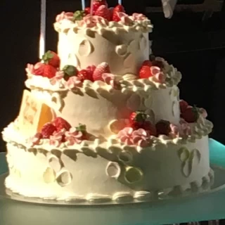 ウェディングケーキ
