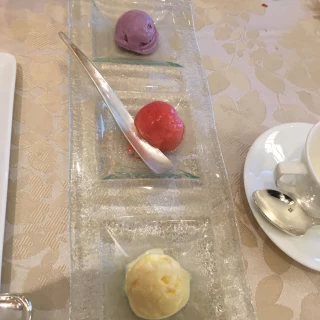 デザートビュッフェもあります。