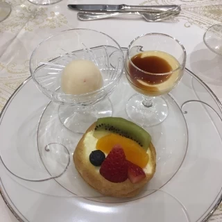 シュークリーム、アイス、プリン