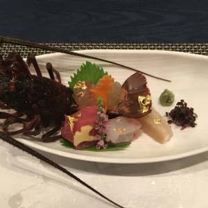 お造りは大ぶりの伊勢海老でした|493514さんの元湯 陣屋の写真(671277)
