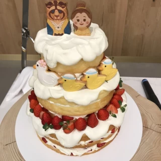 イメージを伝えて作って頂いたウェディングケーキ