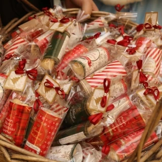 クリスマスのプチギフトになります。