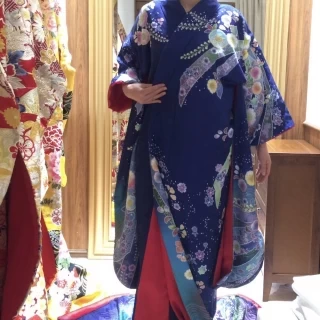 色打掛 試着 ブルー