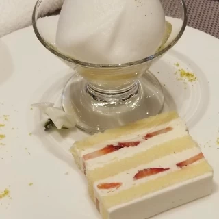 ケーキとデザート