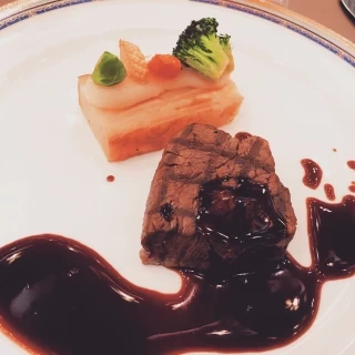 さすがホテルだなぁと思える美味しいお料理でした