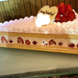 ウェディングケーキ