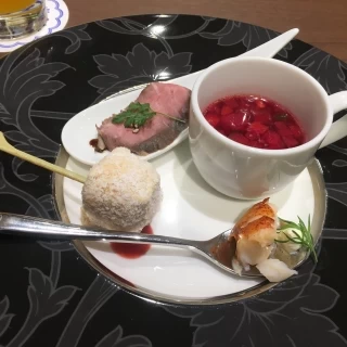 ワンプレート試食です。ローストビーフ美味しかったですを