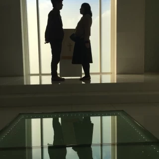 光の反射で素敵に演出
