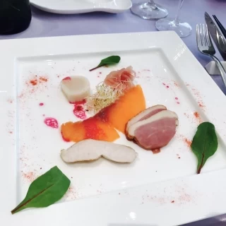 前菜からとっても豪華