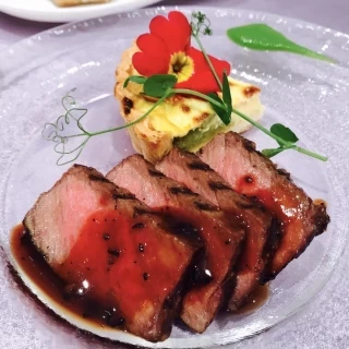 美味しいお肉料理です