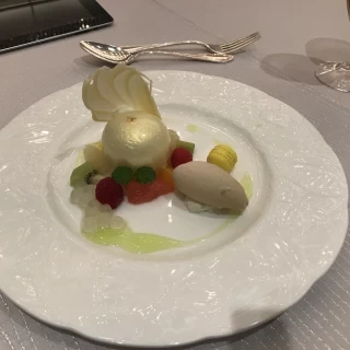 料理オリンピック記念のデザートです。
