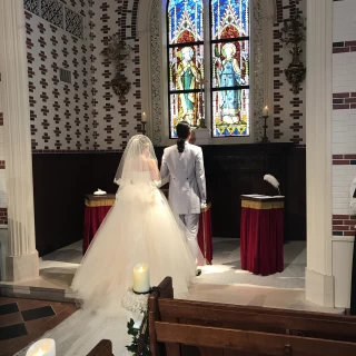 新郎新婦との距離が近いです