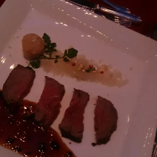 お肉