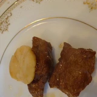 お肉料理