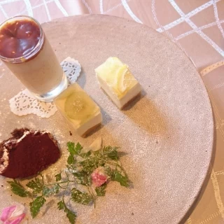試食させていただいたデザート