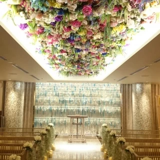 お花の挙式会場です