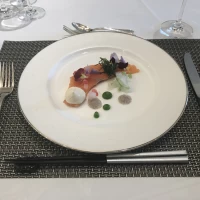 ソースが2種類あって、楽しく食事ができました。