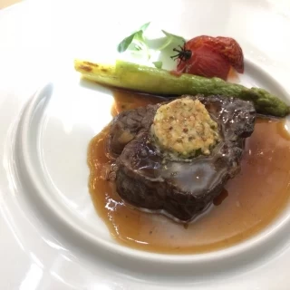 メインのお肉は絶品でした！