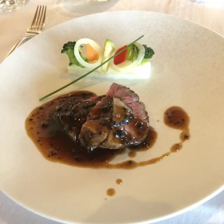 肉料理